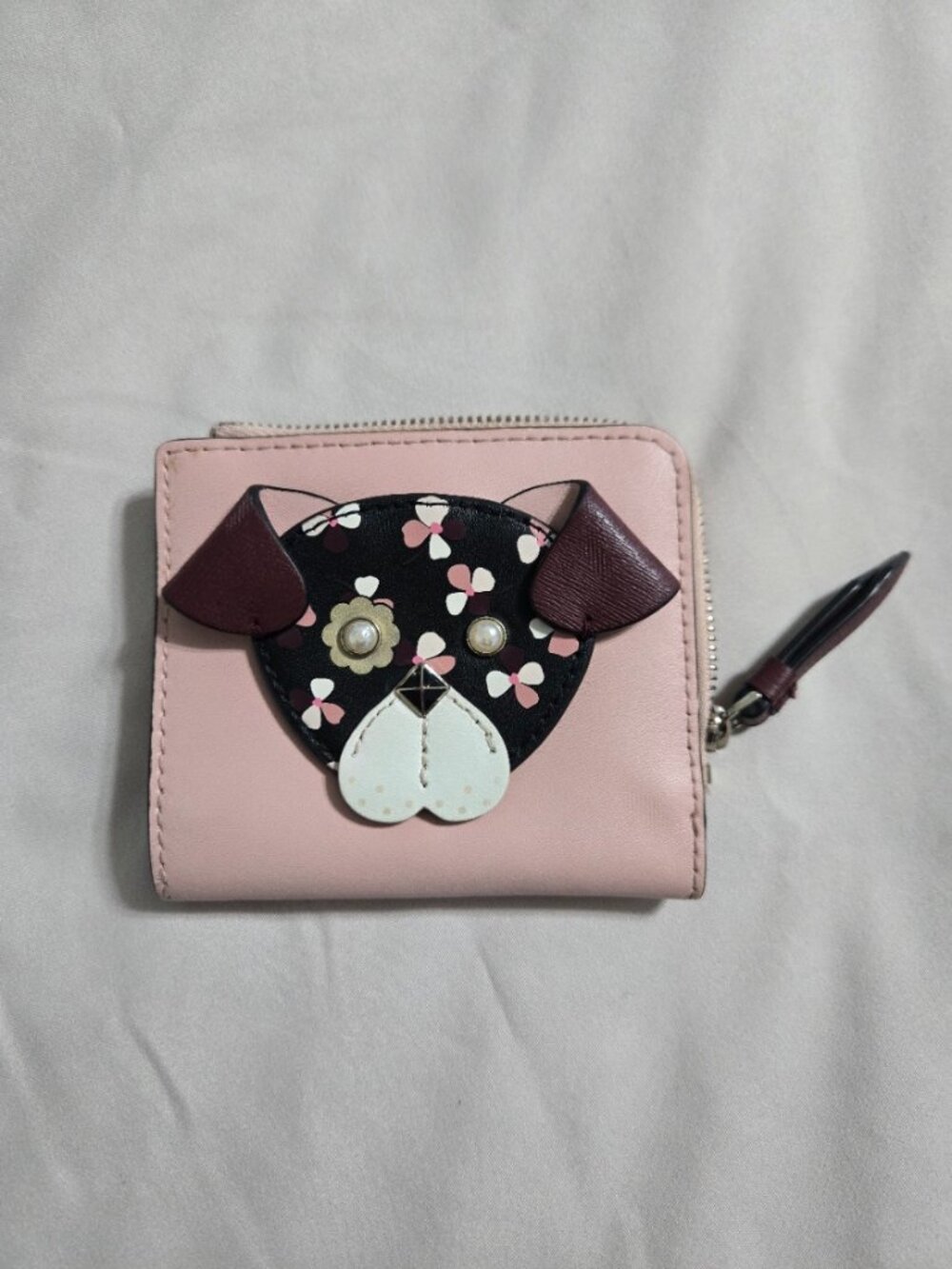 Kate Spade New York Floral Pup L Zip Wallet